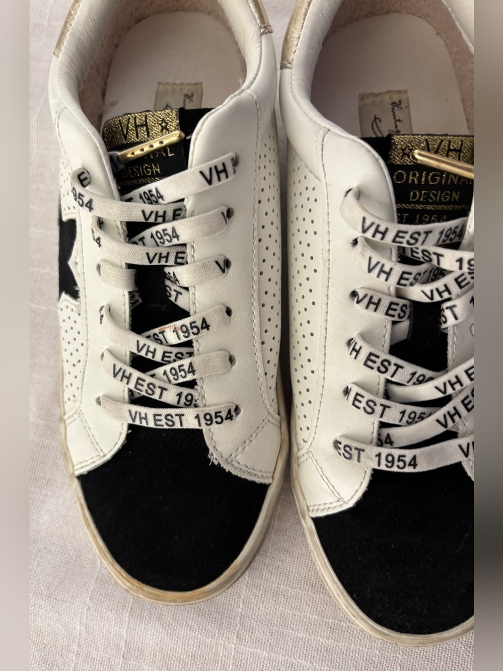 Vintage Havana Black White & Gold Leather Sneakers ~ Women’s Size 6 - Picture 6 of 11
